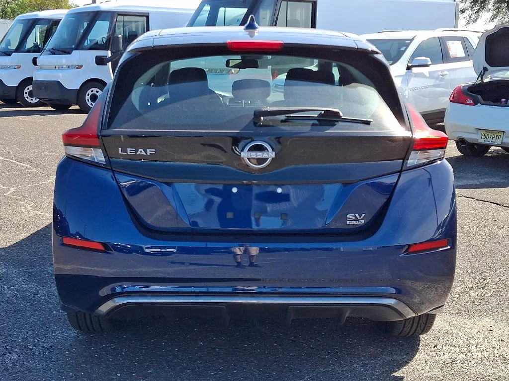 Used 2023 Blue Nissan SV Plus image 9