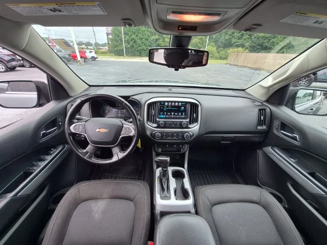 Used 2018 Gray Chevrolet LT image 14