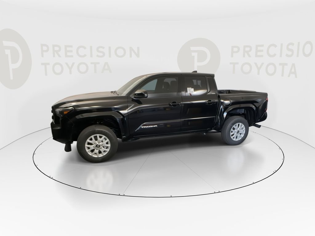 2026 Toyota Tacoma SR5 - Photo 9