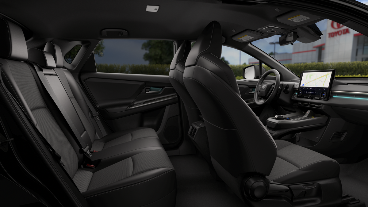 2026 Toyota bZ XLE - Photo 36