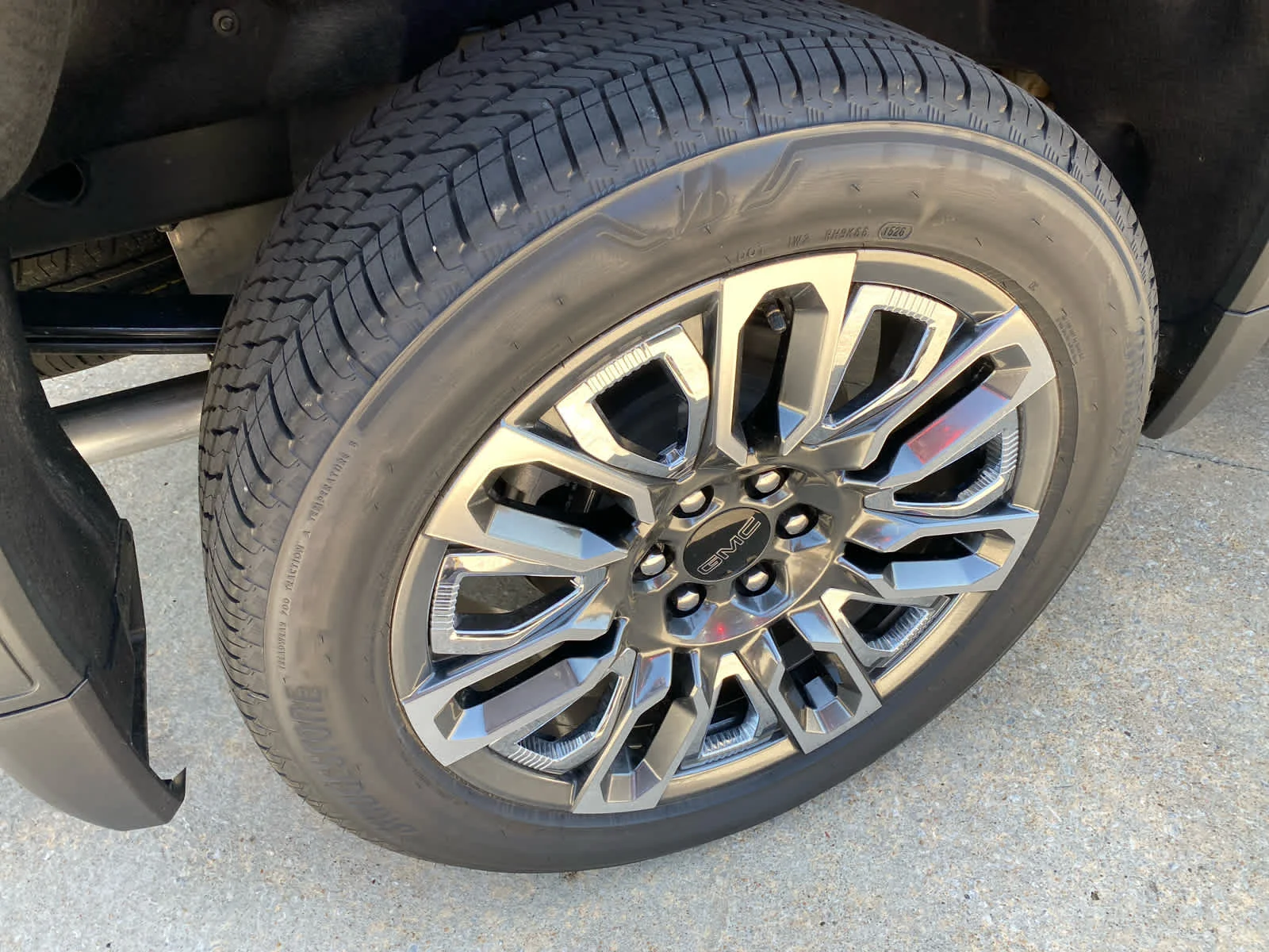 New 2026 Onyx Black GMC Denali Ultimate image 28