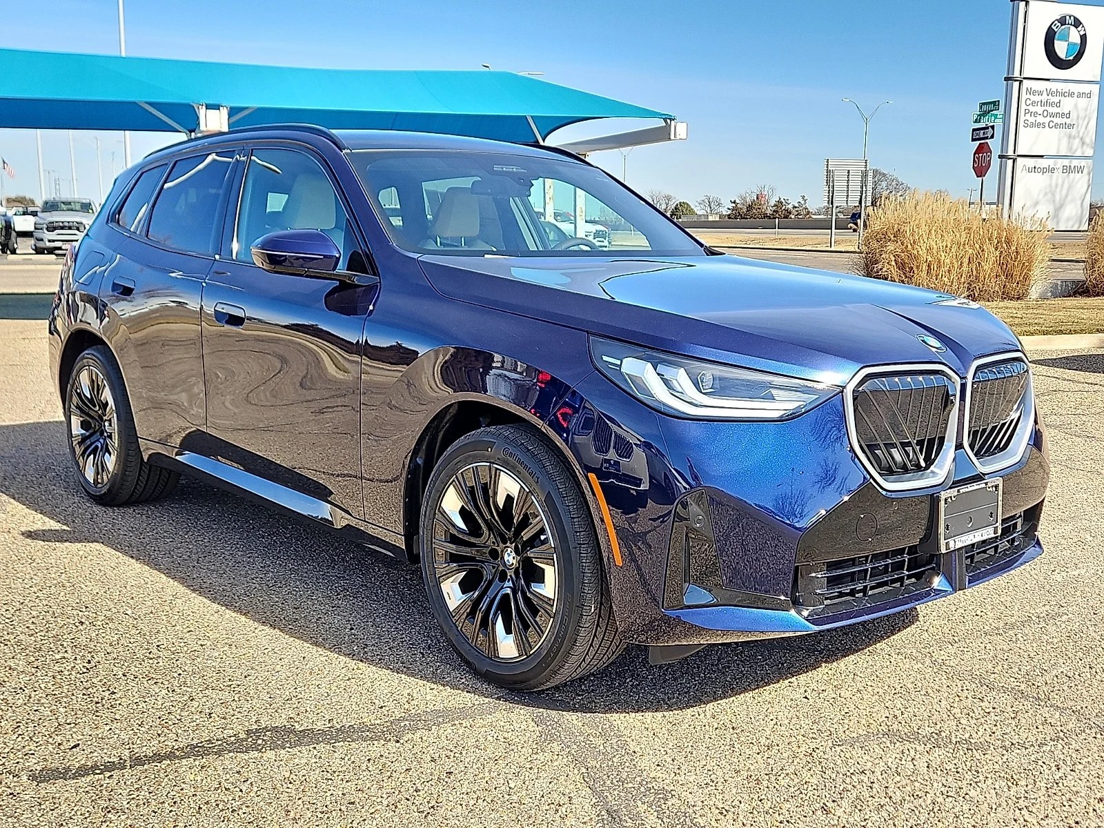New 2026 Tanzanite Blue BMW 30 xDrive All-Wheel Drive Sports Activity Vehicle image 4