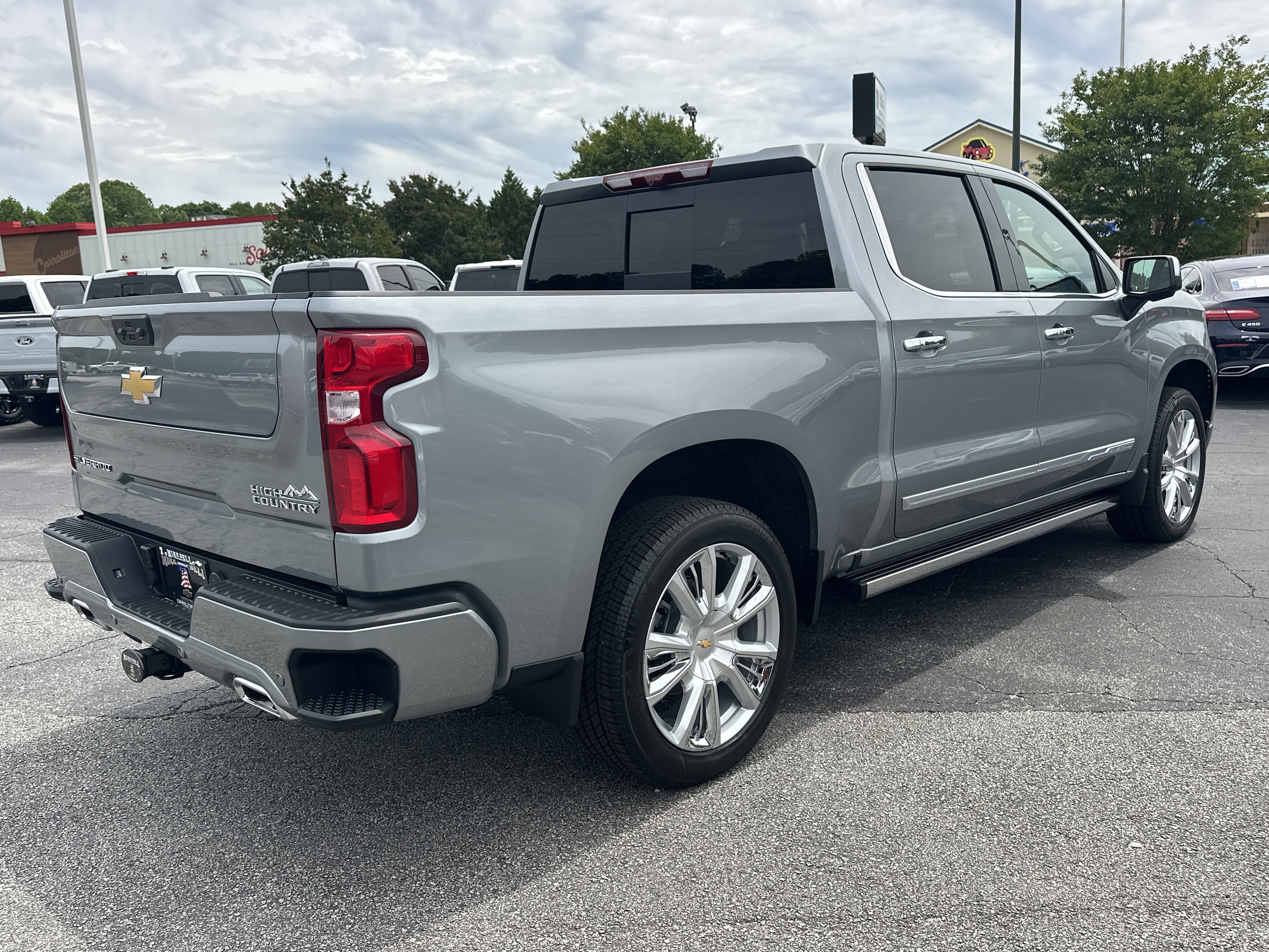 2026 Chevrolet Silverado 1500 High Country - Photo 8