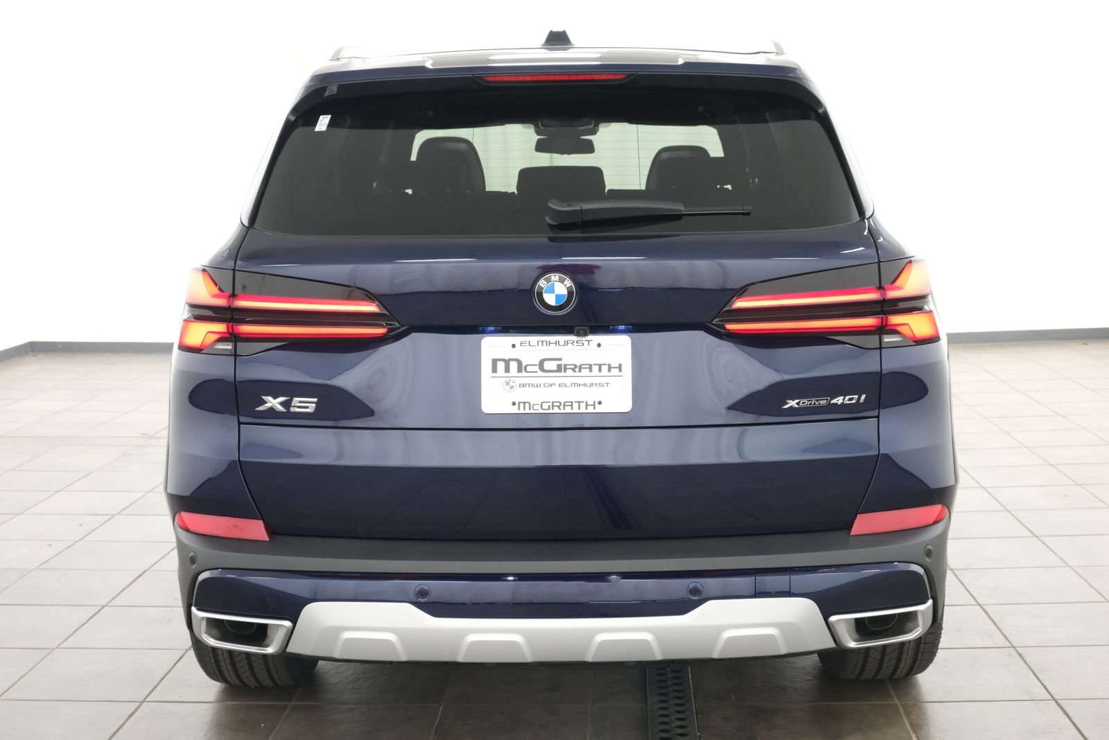 New 2026 Tanzanite Blue II Metallic BMW xDrive40i image 5