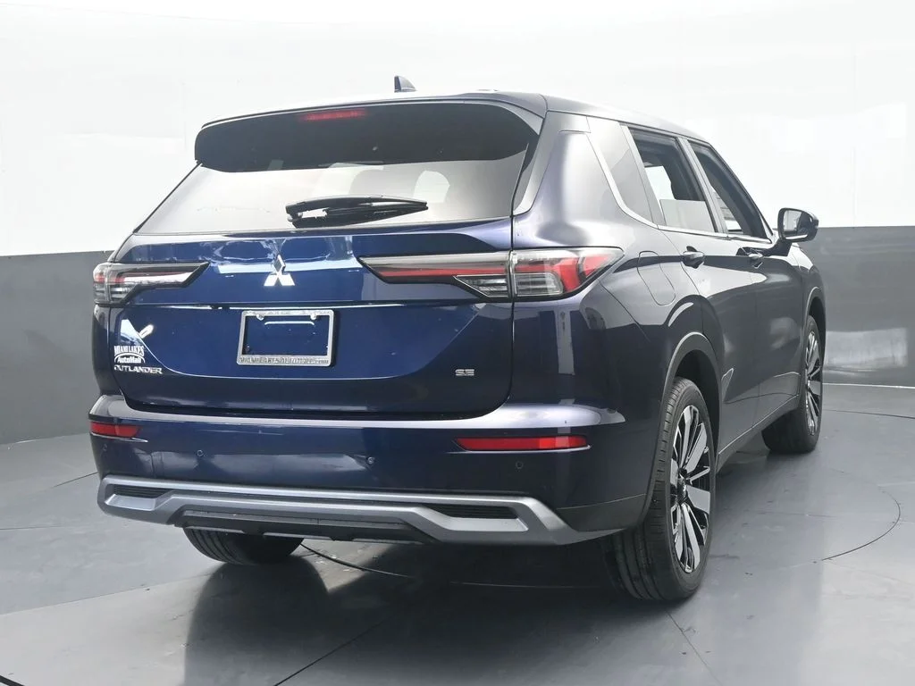 New 2026 Blue Mitsubishi SE 1.5T 2WD image 5