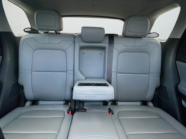 Used 2022 Black Lincoln Standard image 27