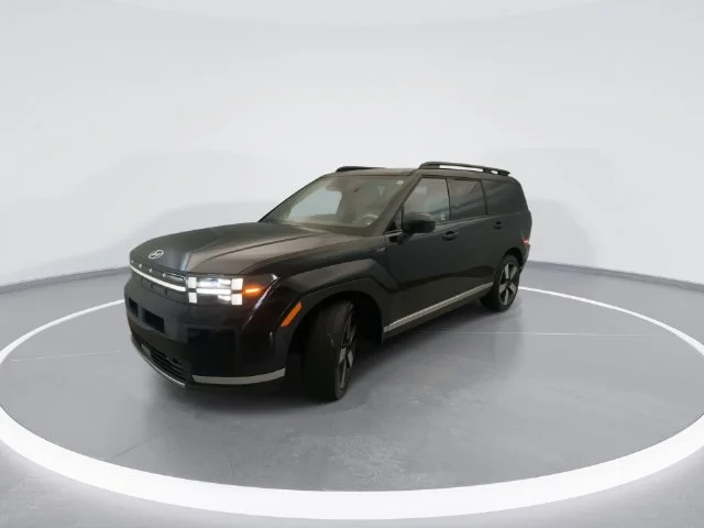 Used 2024 Black Hyundai Limited image 8