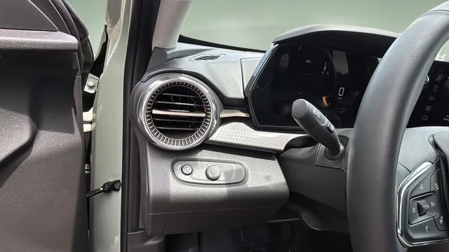 Used 2026 Cacti Green Chevrolet ACTIV image 22