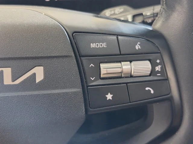 Used 2026 White Kia EX image 24