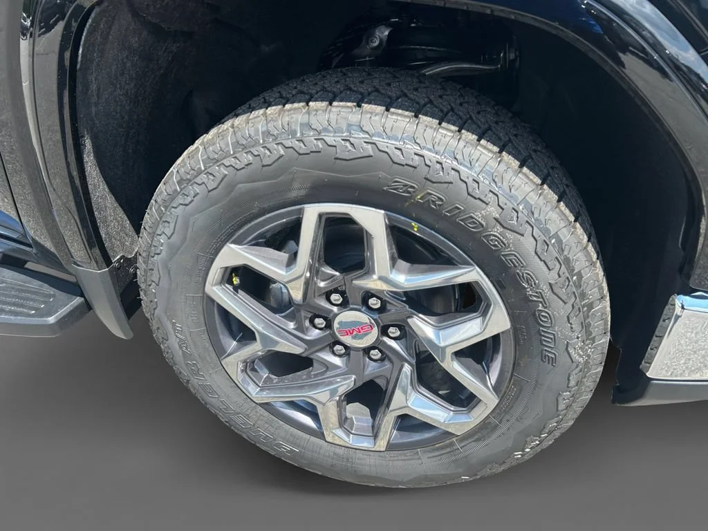 New 2026 Onyx Black GMC SLT image 15