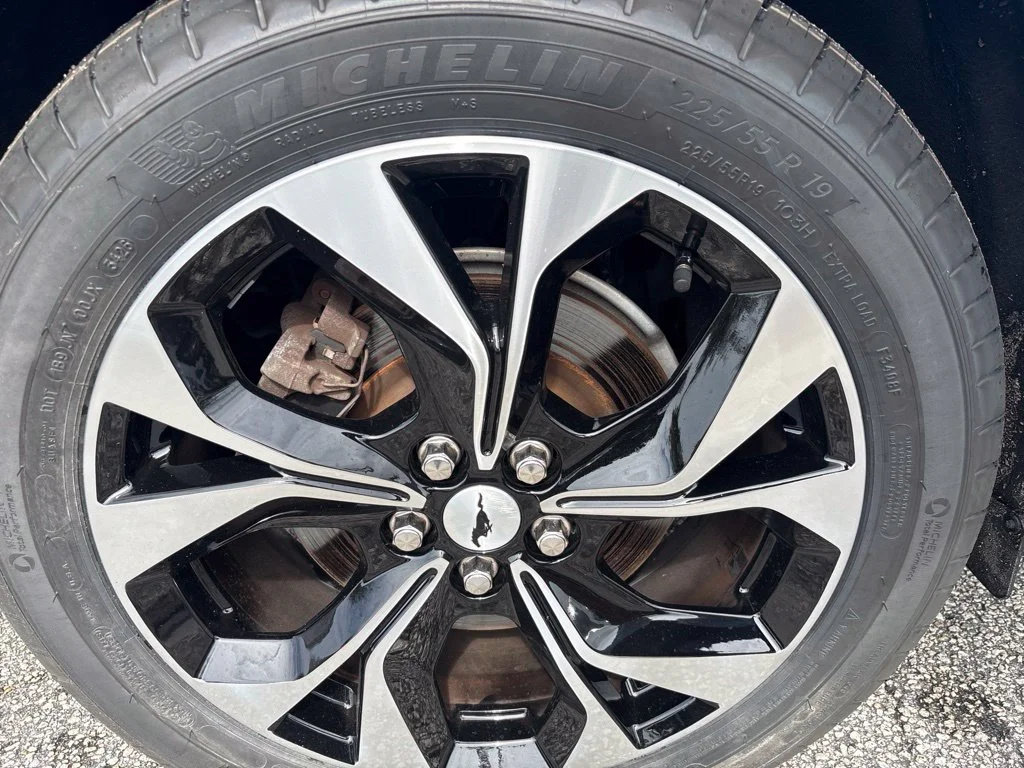 Used 2023 Blue Ford Premium image 15
