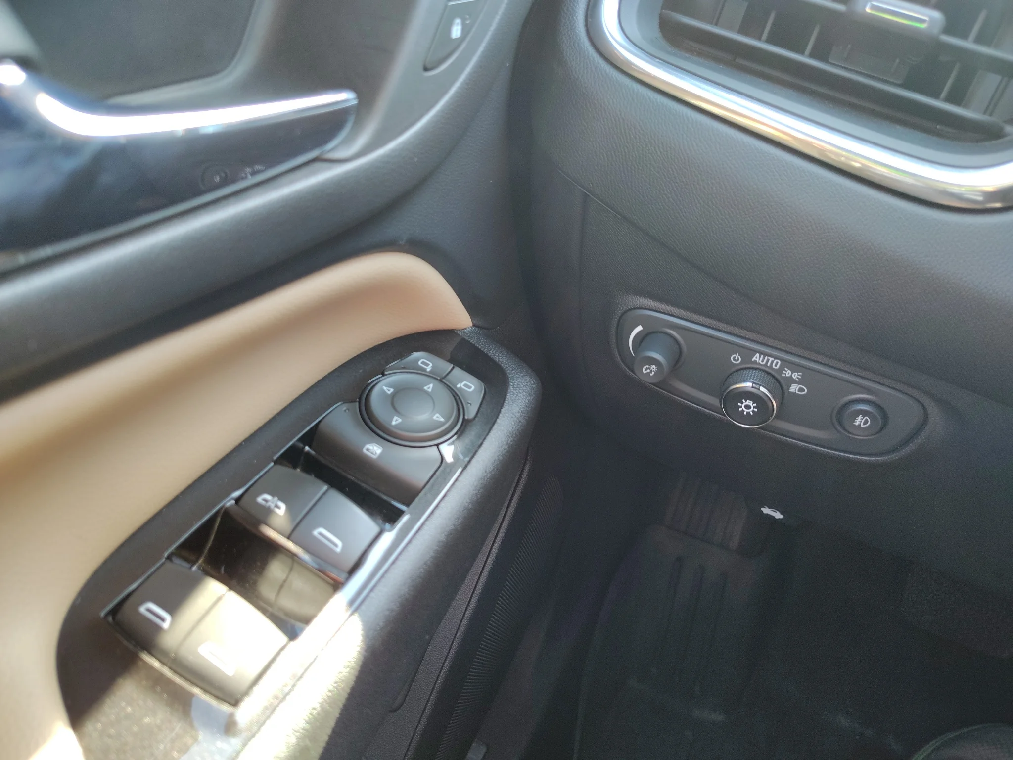 Used 2023 Blue Glow Metallic Chevrolet Premier image 16