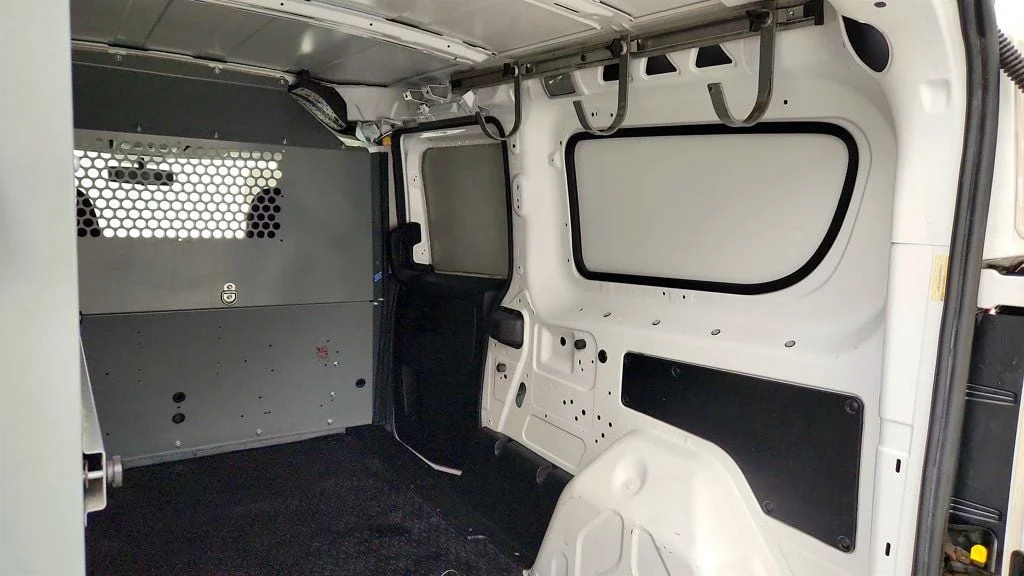 Used 2018 Bright White Ram Tradesman SLT Van w/ ParkSense & Commercial Shelving image 23