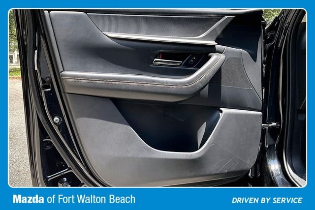 Used 2024 Black Mazda 3.3 Turbo S image 17