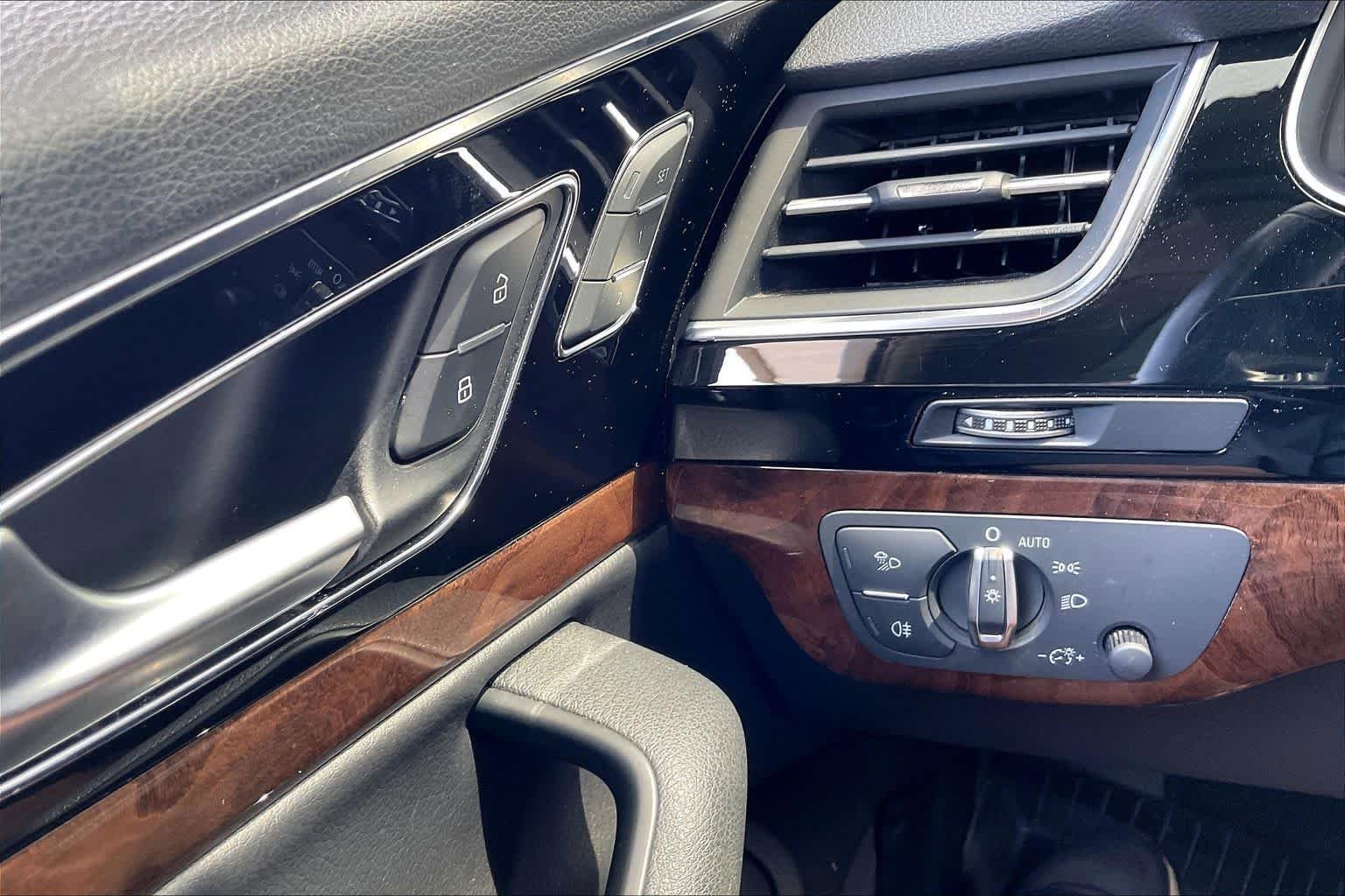 Used 2018 Florett Silver Metallic Audi Premium Plus image 34