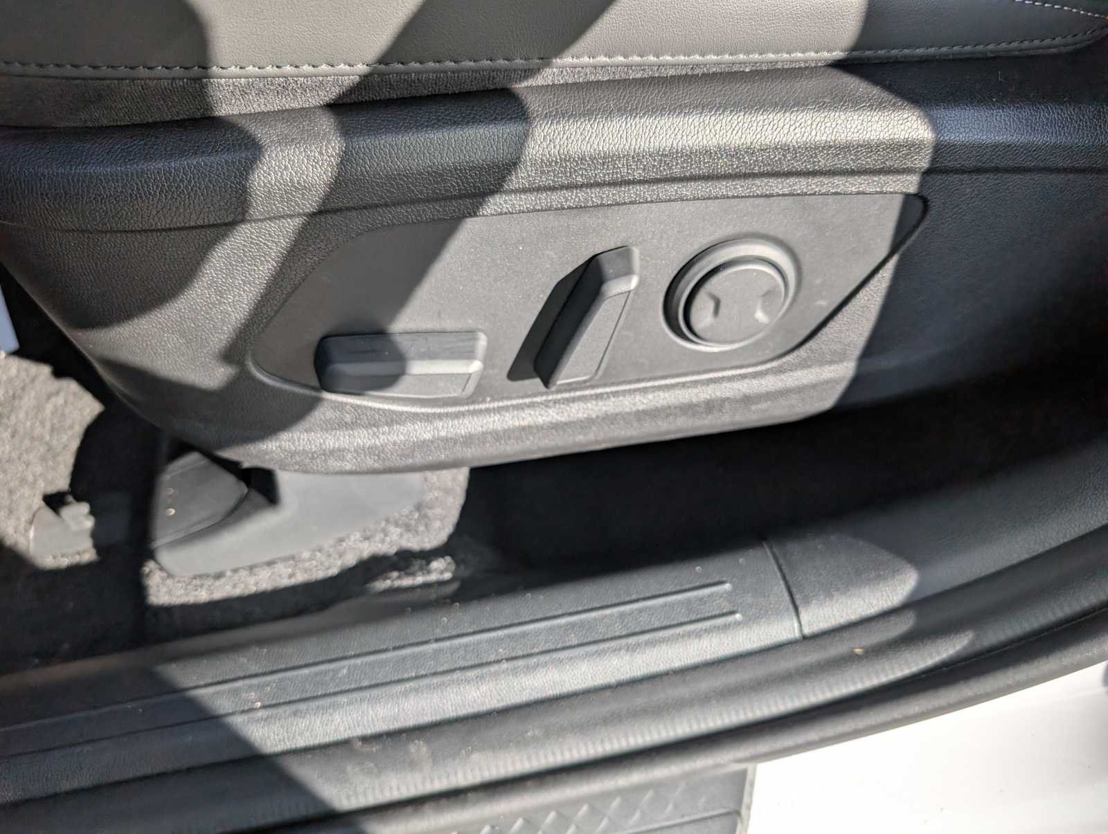 2026 Kia Sorento EX - Photo 30