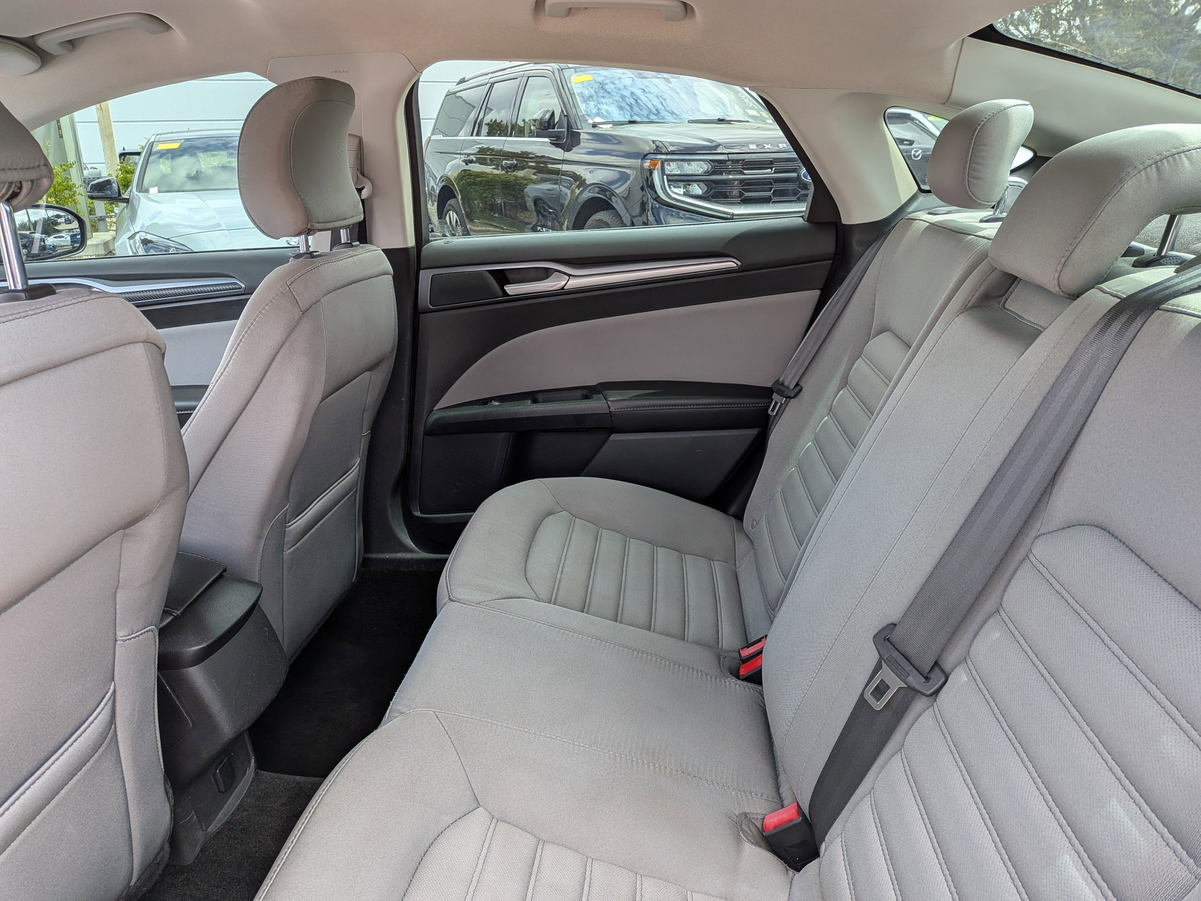 2015 Ford Fusion S - Photo 14