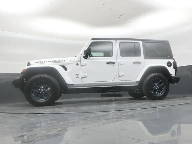 New 2026 Bright White Clear-Coat Exterior Paint Jeep 85th Anniversary Edition image 46