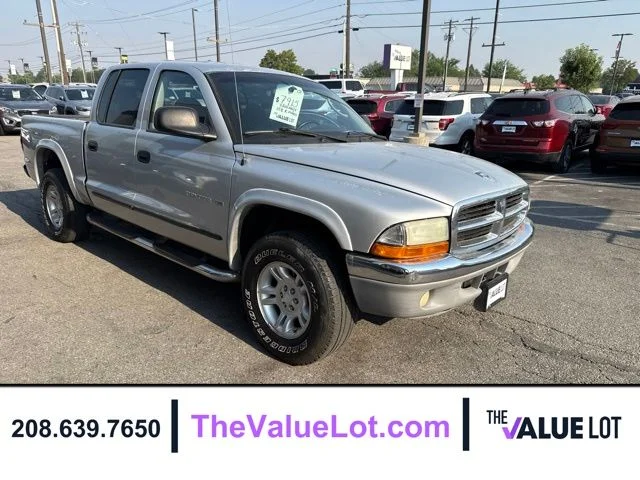 Used 2001  Dodge Sport image 2