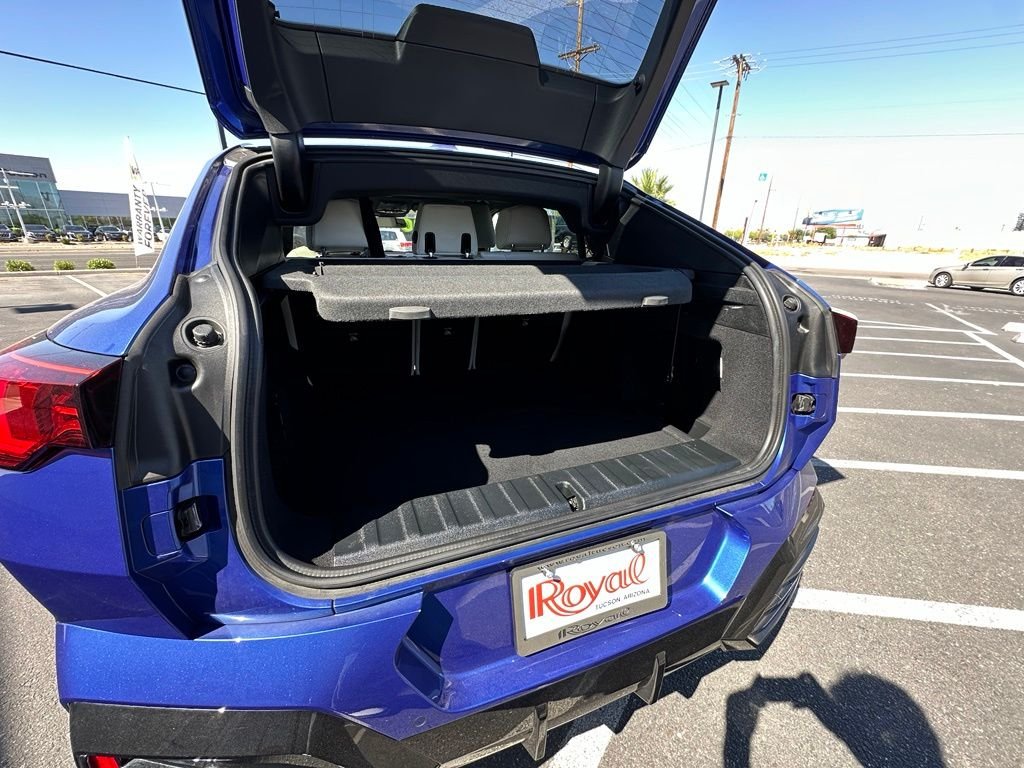 Used 2026 Blue BMW xDrive28i image 16