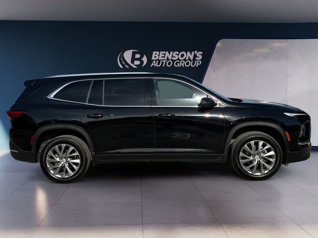 Used 2025 Black Buick Preferred image 6