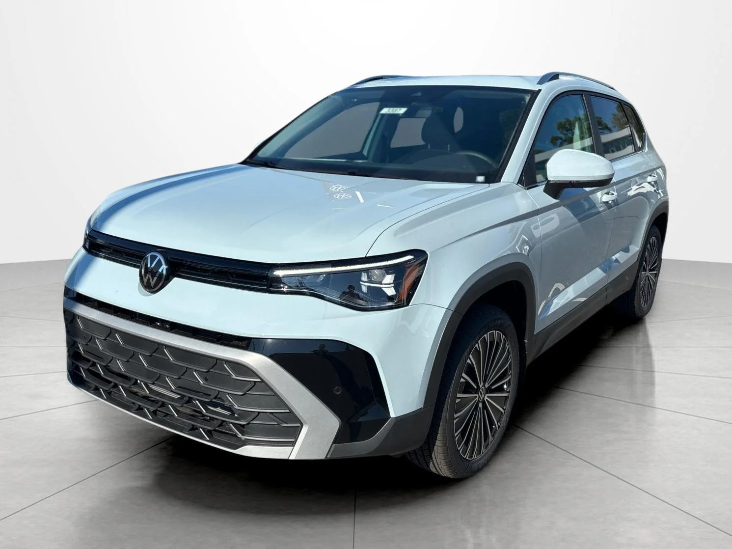New 2027 Monument Gray Volkswagen SE image 1