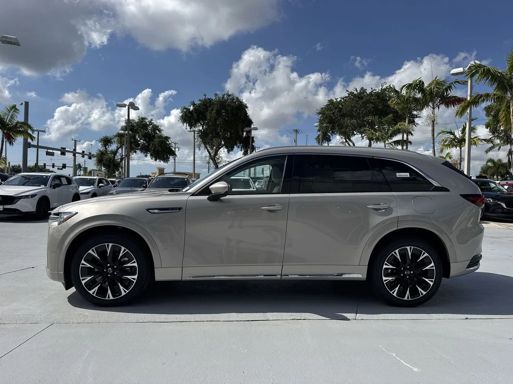 New 2026 Platinum Mazda 3.3 Turbo S Premium Plus AWD image 27