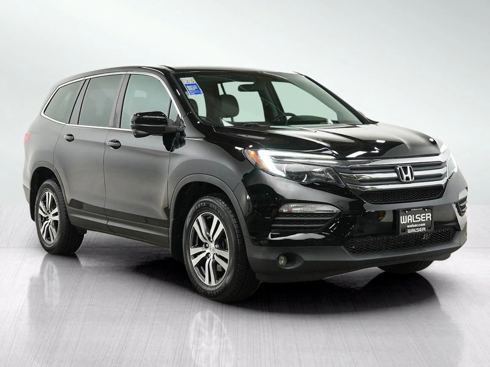 Used 2017  Honda ex image 7