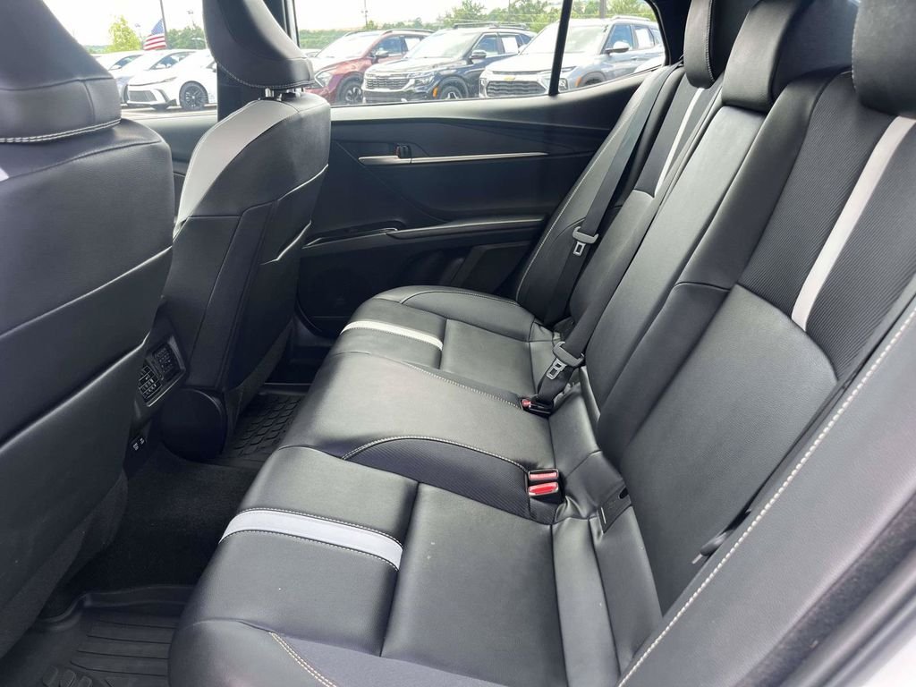 Used 2025 White Toyota SE image 9