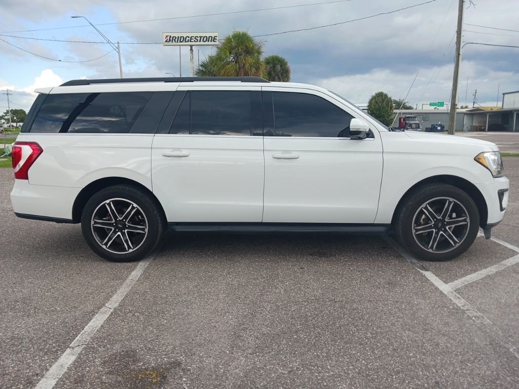Used 2019 White Ford XLT image 2