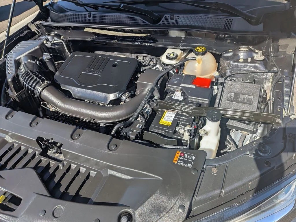 Used 2022 Iron Gray Metallic Chevrolet Premier image 25