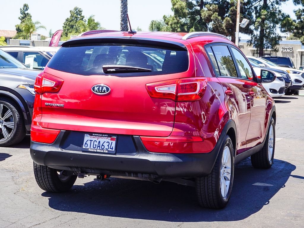 Used 2011 Red Kia LX image 7