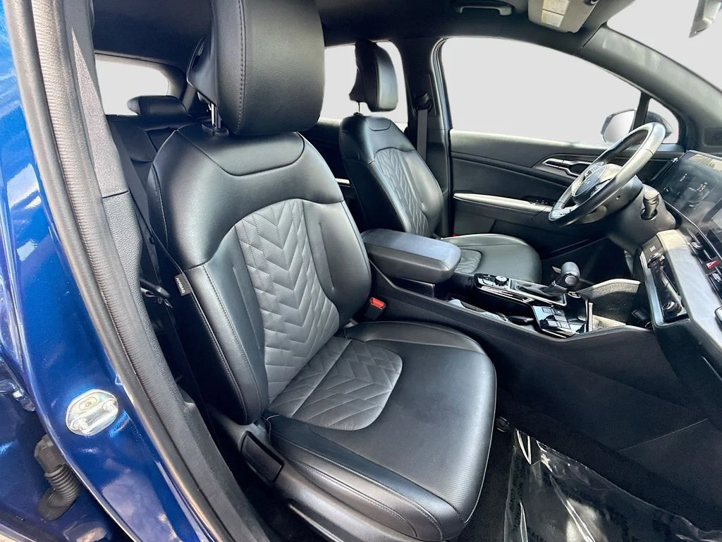Used 2025 Blue Kia X-Line image 30