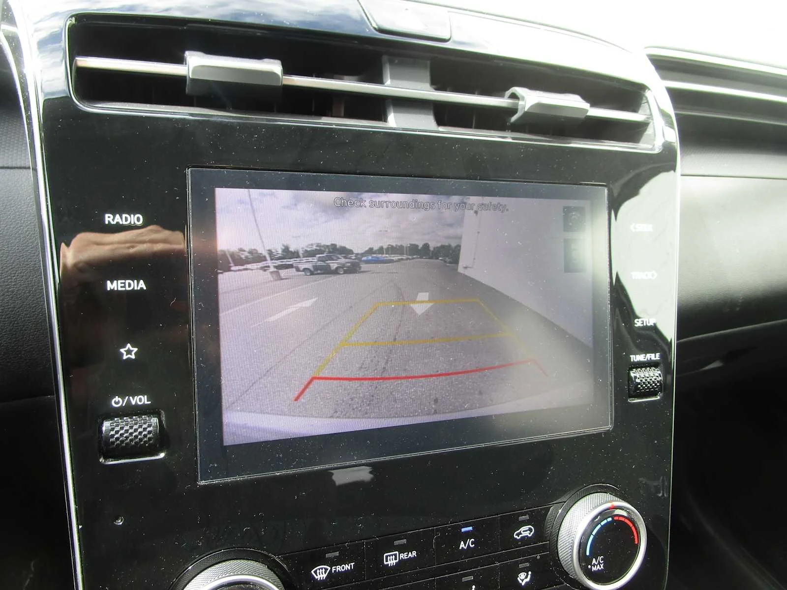 Used 2022 Shimmering Silver Hyundai SEL image 18