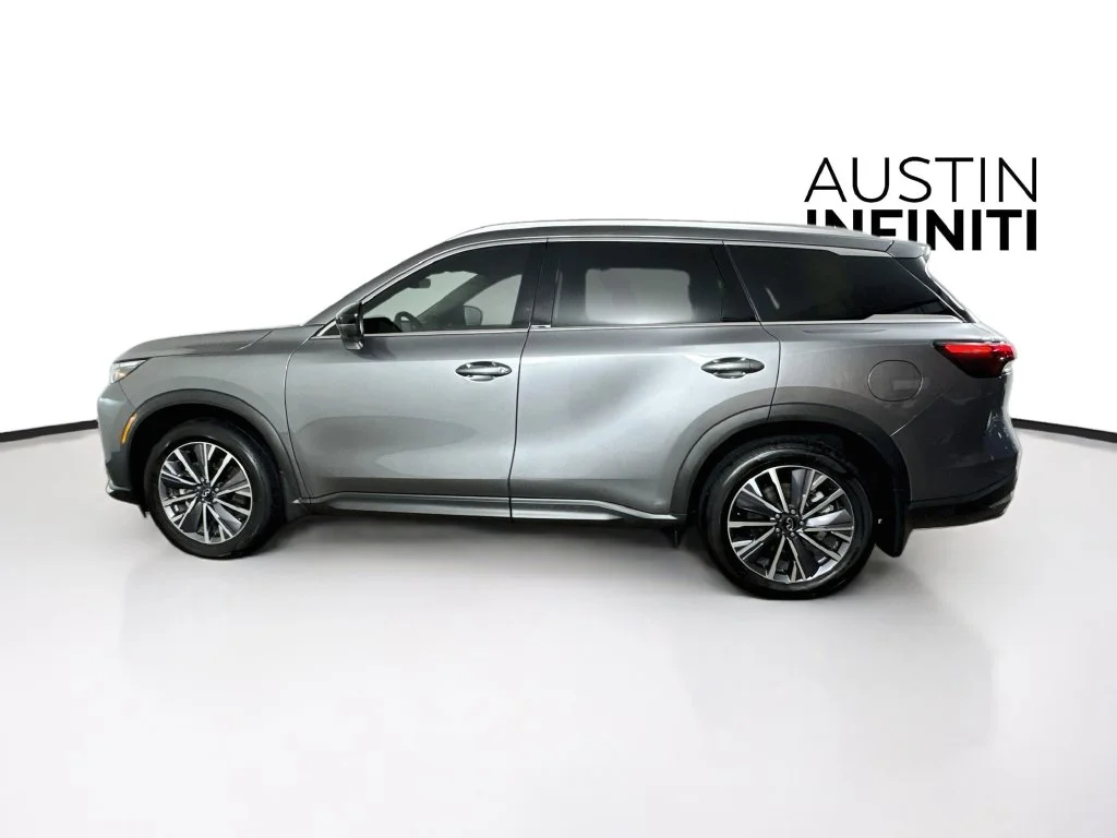 Certified Used 2027 Gray INFINITI LUXE image 6