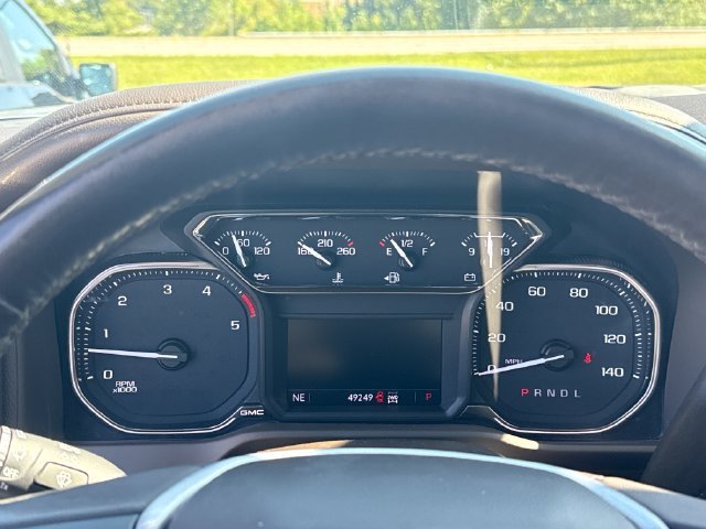 Used 2022 Silver GMC SLT image 18