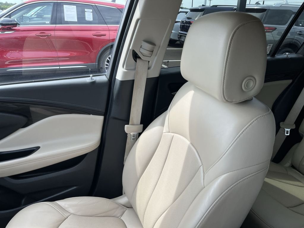 Used 2020 Brown Buick Essence image 24
