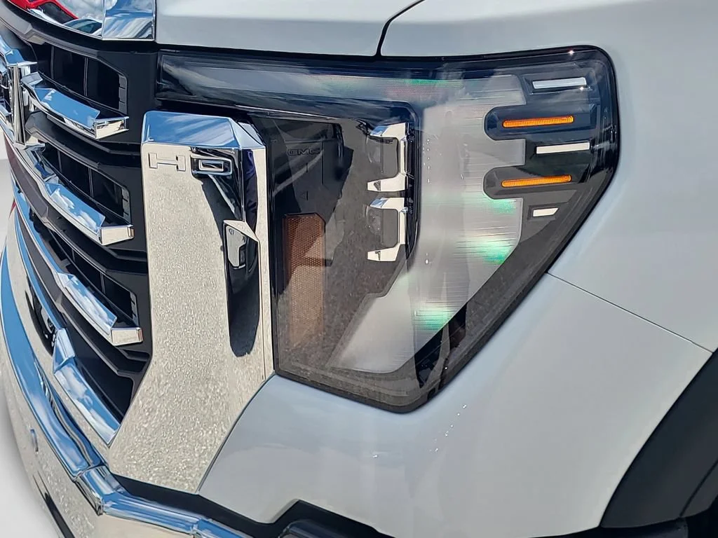 New 2026 Summit White GMC SLT image 24
