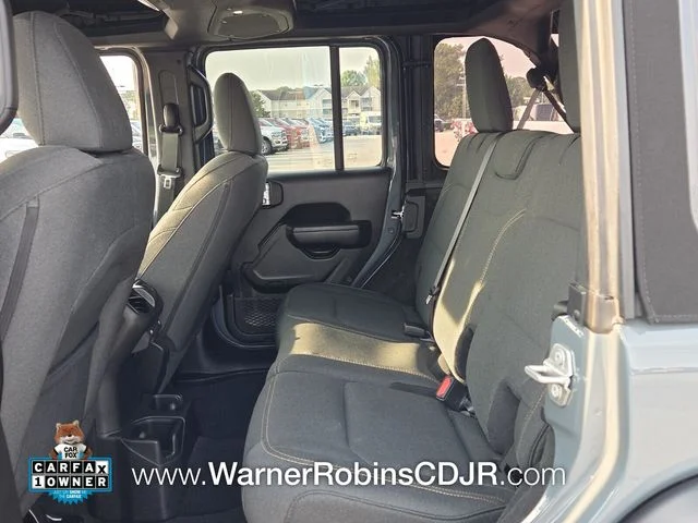 Used 2024 Gray Jeep Sport S image 6