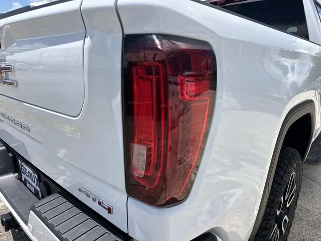 Used 2024 White GMC AT4 image 10