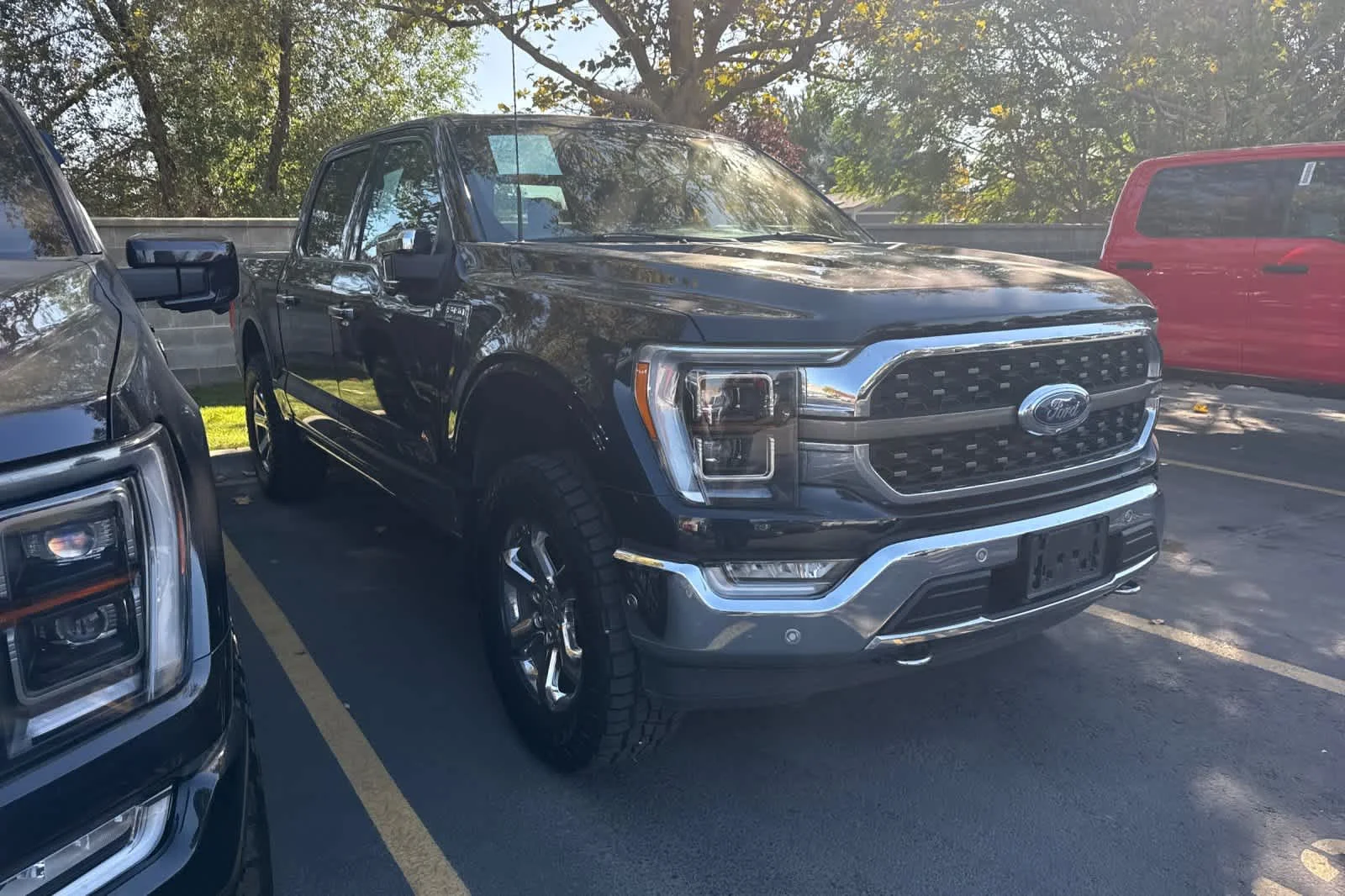 Used 2022 Bluestone Ford King Ranch image 3