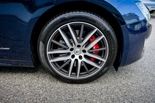 Used 2021 BLUE Maserati S Q4 GranLusso image 49