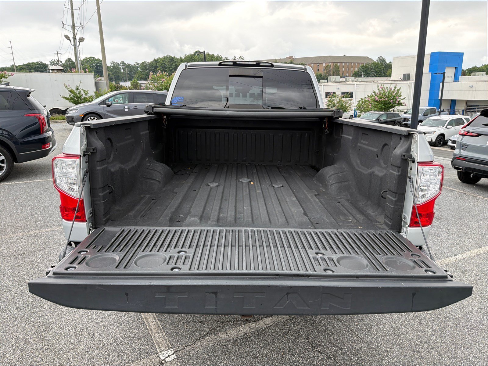 Used 2018 Brilliant Silver Nissan PRO-4X image 18