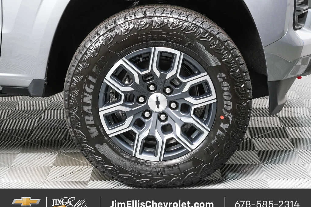 2026 Chevrolet Colorado Z71 - Photo 35
