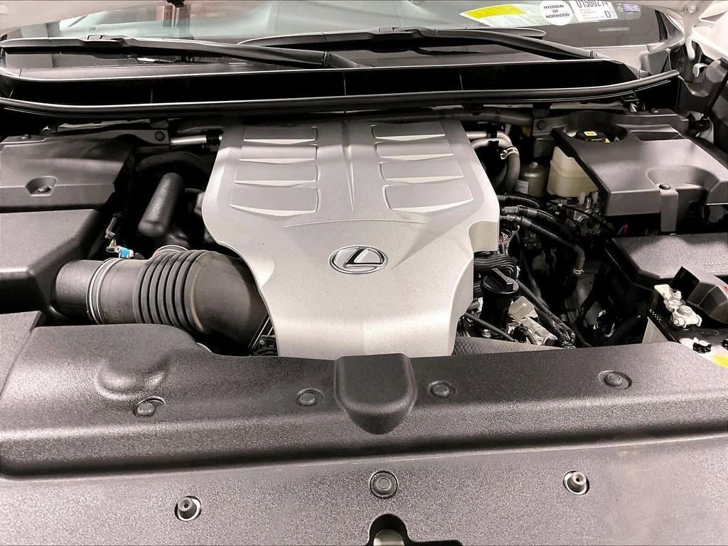 Used 2023 White Lexus 460 Luxury image 36