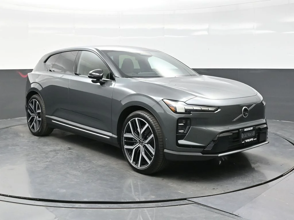 New 2027 Forest Lake Volvo Ultra image 1