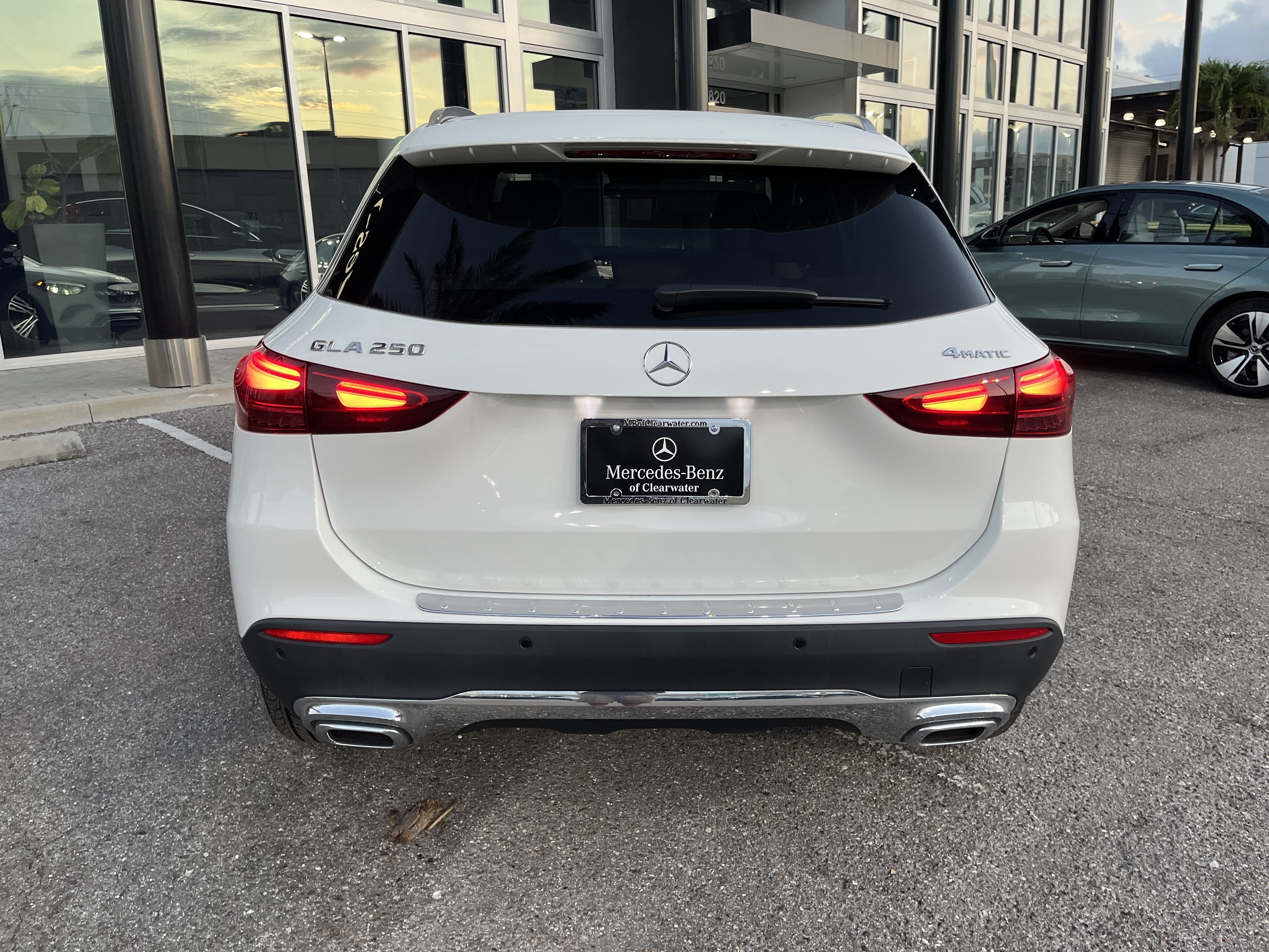 New 2026 Polar White Mercedes-Benz GLA 250 image 5