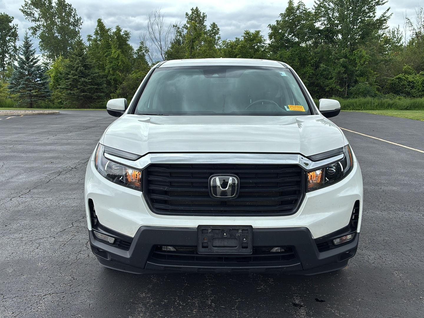 Used 2023 Platinum White Pearl Honda RTL image 15
