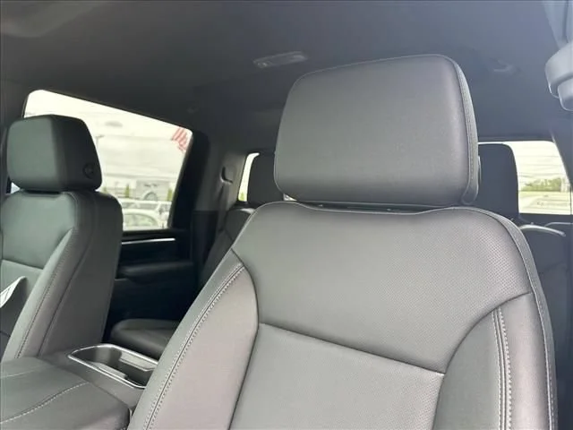 2026 GMC Sierra 2500HD SLT - Photo 28