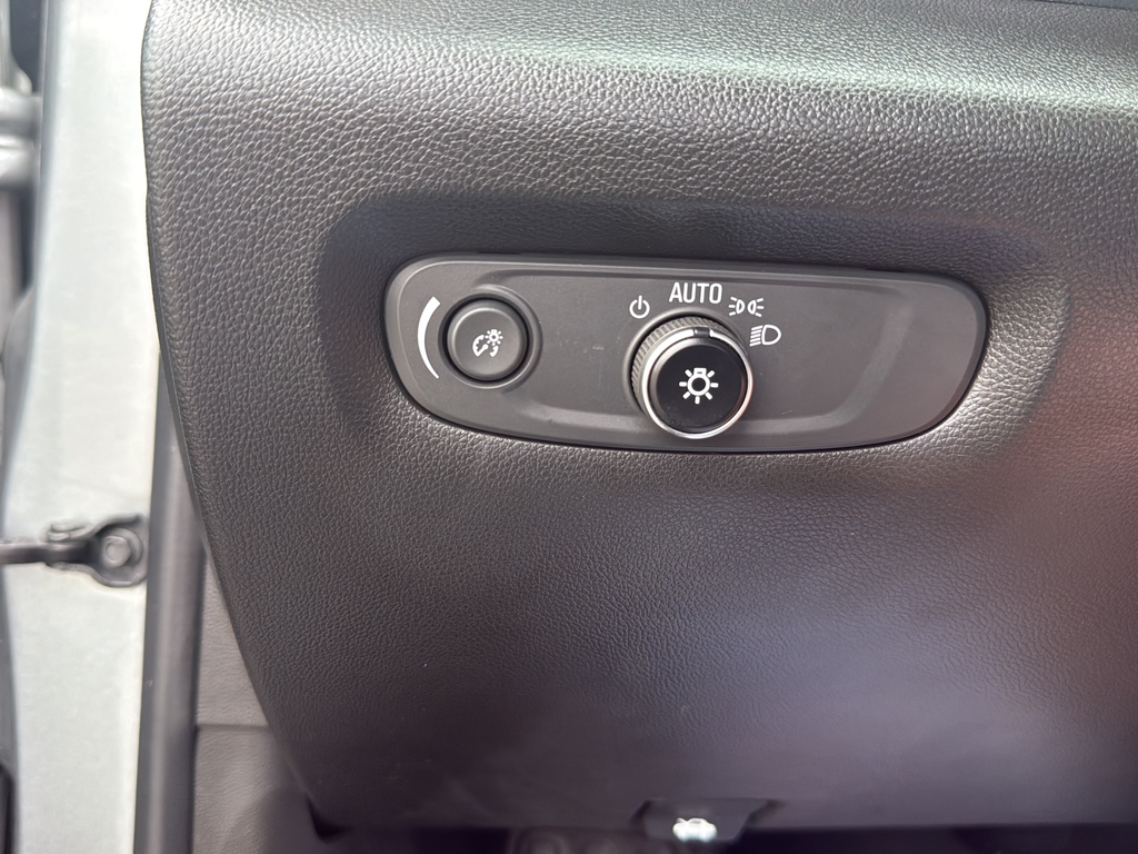 Used 2023 Gray Chevrolet LT Leather image 18